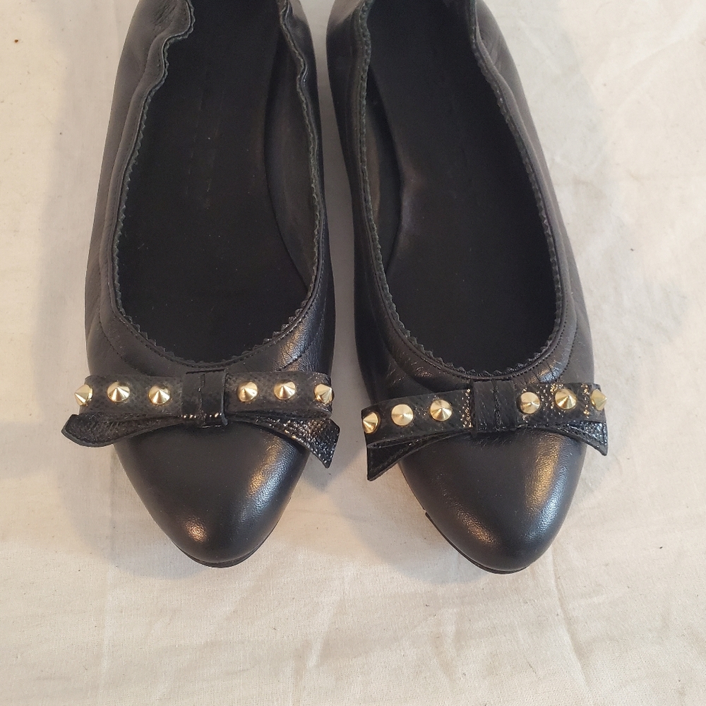 Burberry Women's 37 Black Bow Studded Leather Ballet Flats - Picture 2 of 9